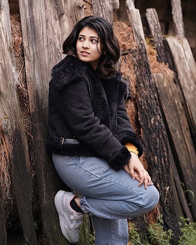 குலு மணாலியில் கொண்டாட்டம்... தீபிகா!